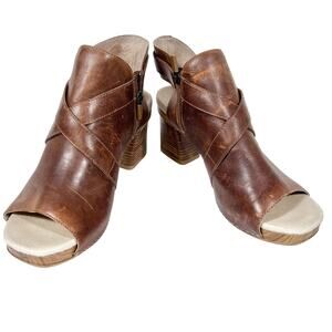 Dansko Arlene Nubuck Platform Heels Sandals Womens 40 US 9 Brown Open Toe Shoes